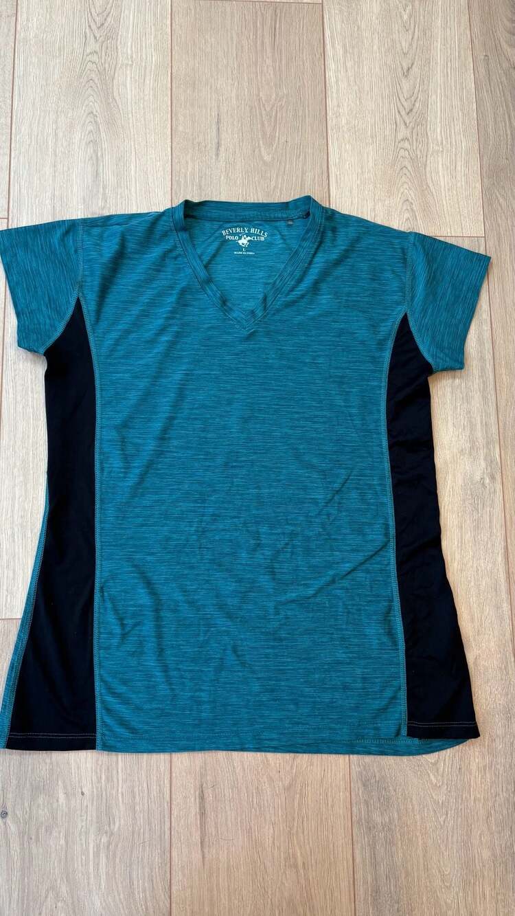 Women’s Beverly Hills Polo Club Active T-Shirt Size L Teal V-Neck
